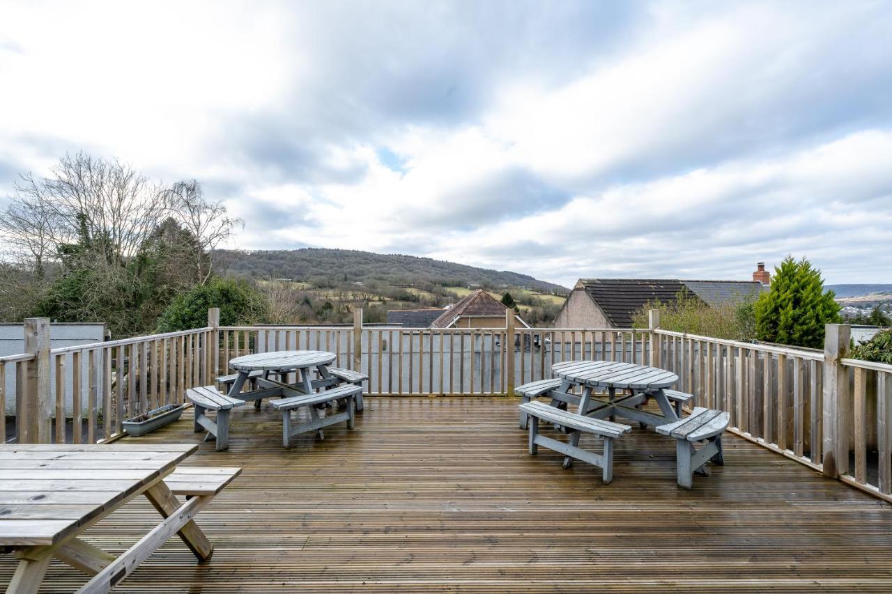The New Lodge Pontardawe Exterior photo